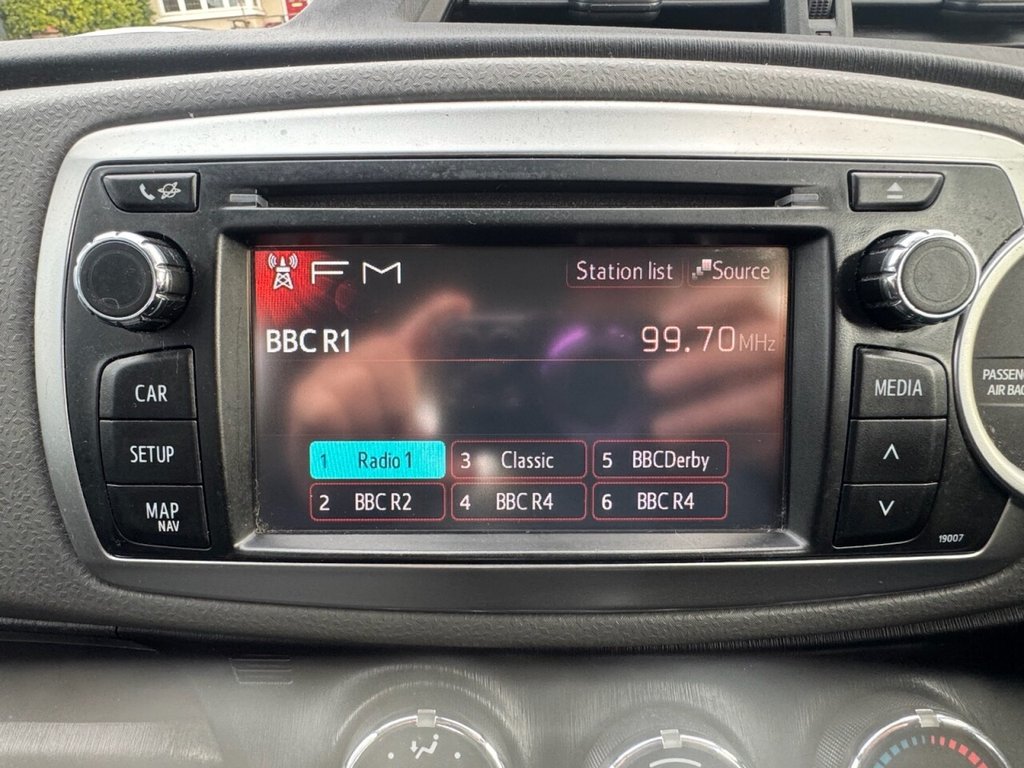 Used Toyota Yaris 2013 for sale - 76419986: Photo 18