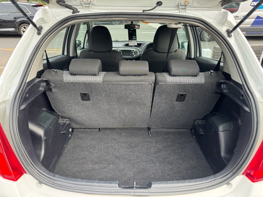 Used Toyota Yaris 2013 for sale - 76419986: Photo 27