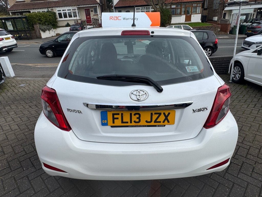 Used Toyota Yaris 2013 for sale - 76419986: Photo 8