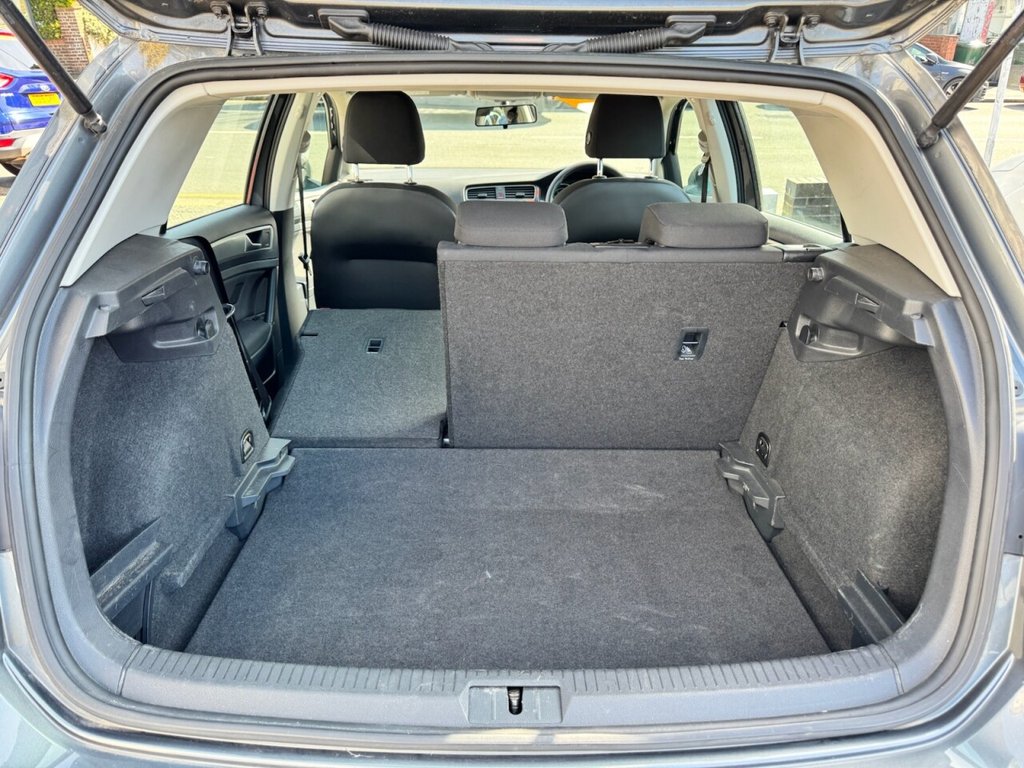 Used Volkswagen Golf 2017 for sale - 77995373: Photo 15