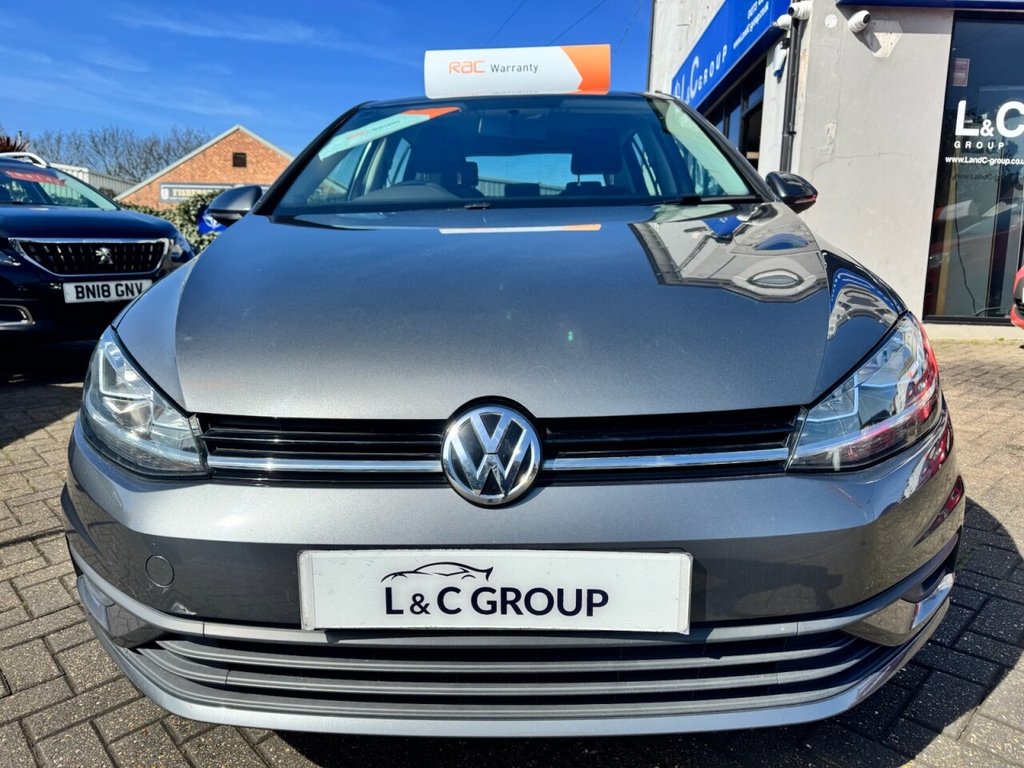 Used Volkswagen Golf 2017 for sale - 77995373: Photo 4