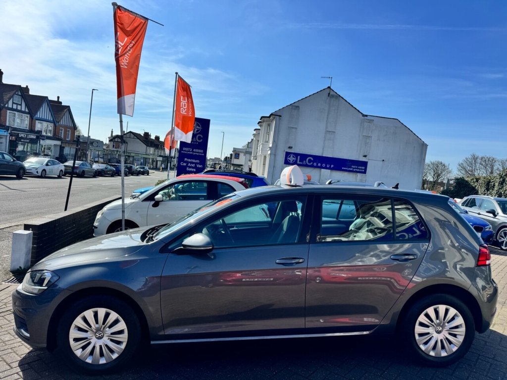 Used Volkswagen Golf 2017 for sale - 77995373: Photo 7