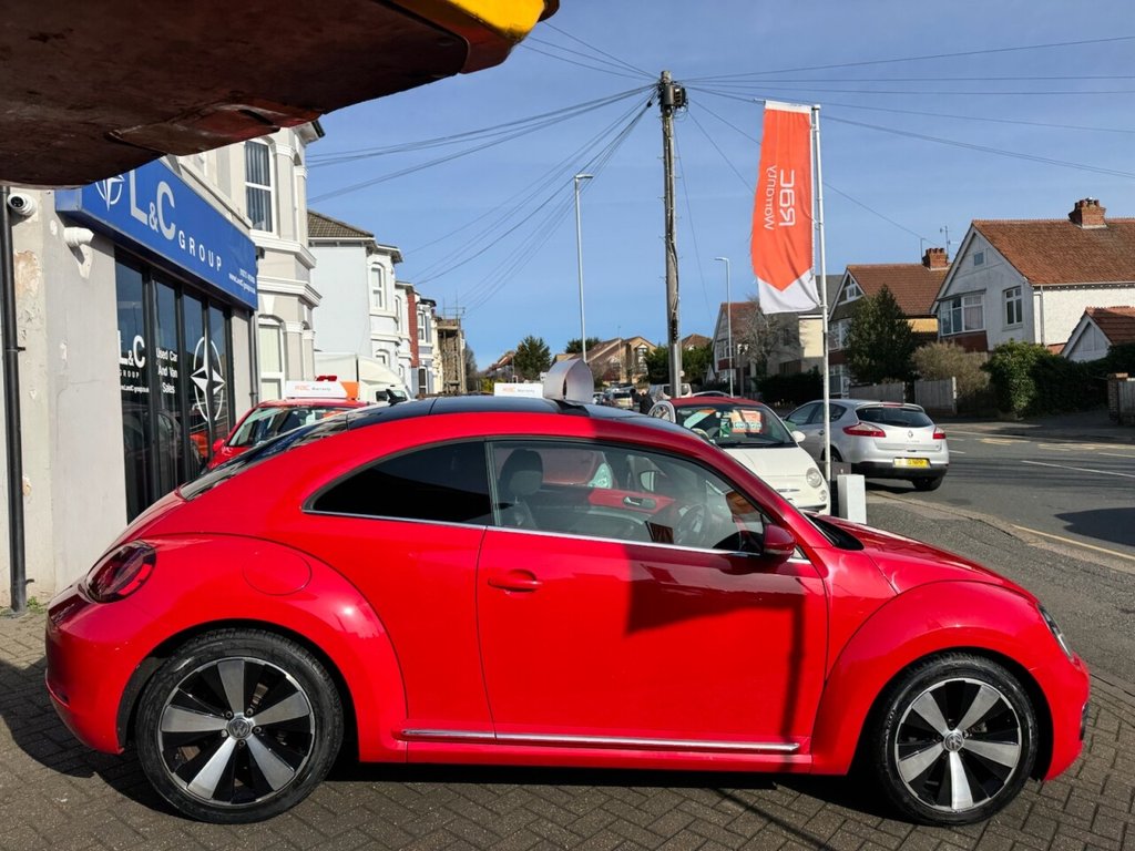 Used Volkswagen Beetle 2018 for sale - 77673687: Photo 10