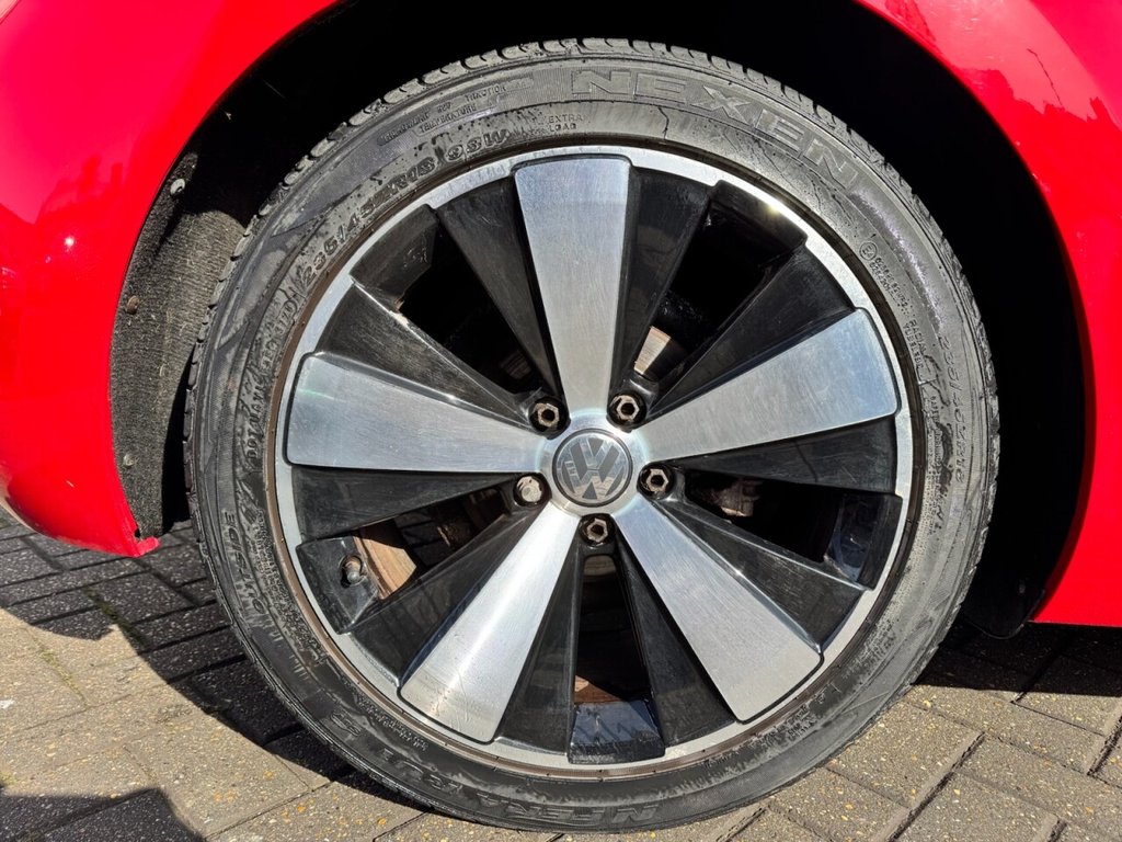 Used Volkswagen Beetle 2018 for sale - 77673687: Photo 29