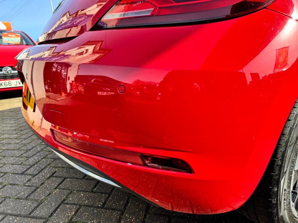 Used Volkswagen Beetle 2018 for sale - 77673687: Photo 30