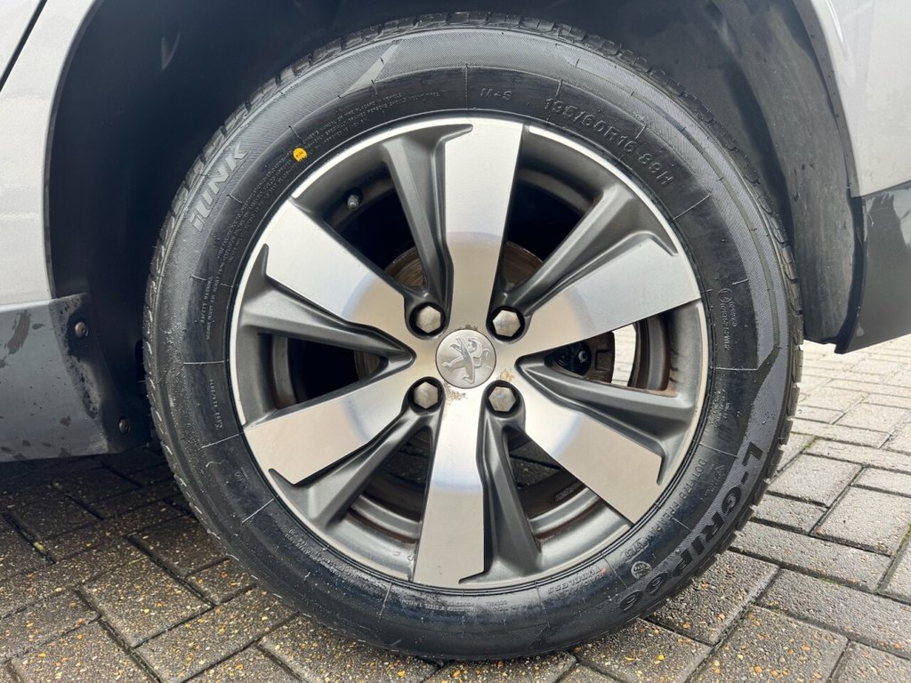 Used Peugeot 2008 2013 for sale - 77463492: Photo 11