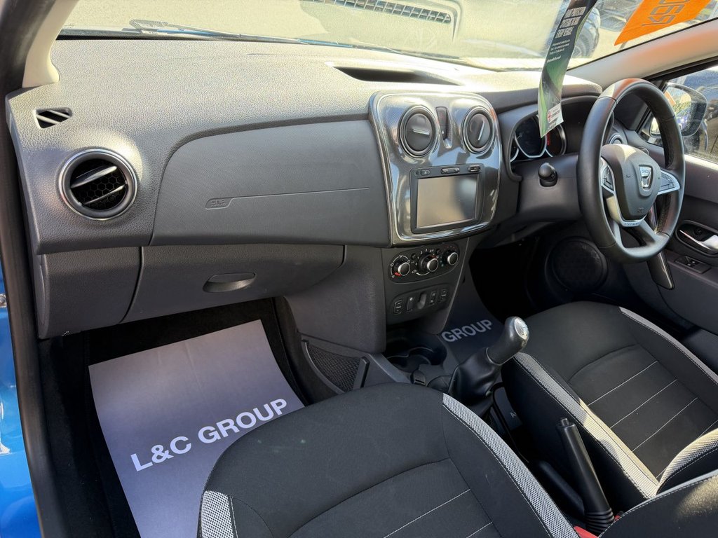 Used Dacia Sandero Stepway 2017 for sale - 77558053: Photo 11