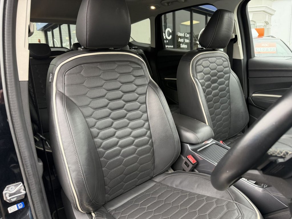 Used Ford Kuga 2018 for sale - 77636640: Photo 16