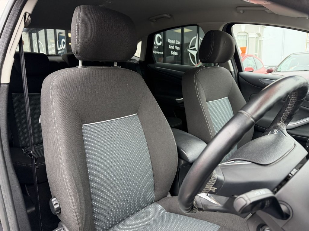 Used Ford Mondeo 2012 for sale - 78056278: Photo 16