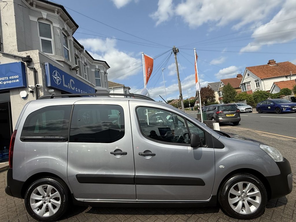 Used Peugeot Partner Tepee 2017 for sale - 77301865: Photo 10