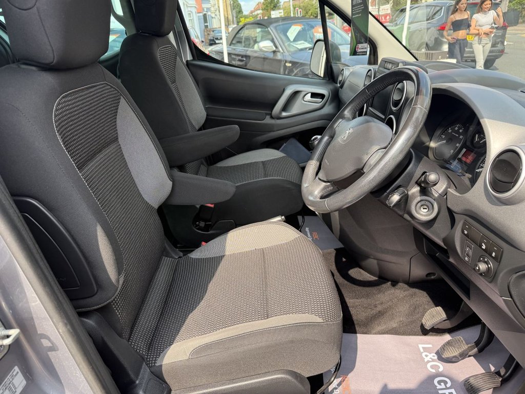 Used Peugeot Partner Tepee 2017 for sale - 77301865: Photo 17