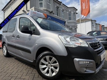 Used Peugeot Partner Tepee 2017 for sale - 77301865: Photo