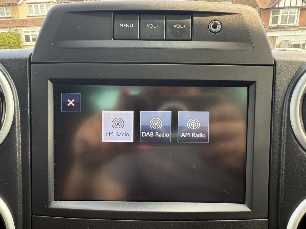 Used Peugeot Partner Tepee 2017 for sale - 77301865: Photo 23