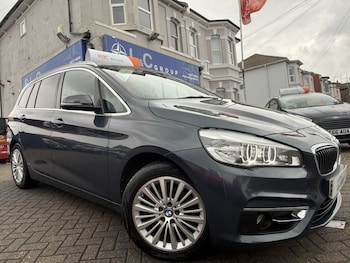 2015 (65) - 1.5 218i LUXURY 5dr **OVER £4800 OF FACTORY EXTRAS FITTED**