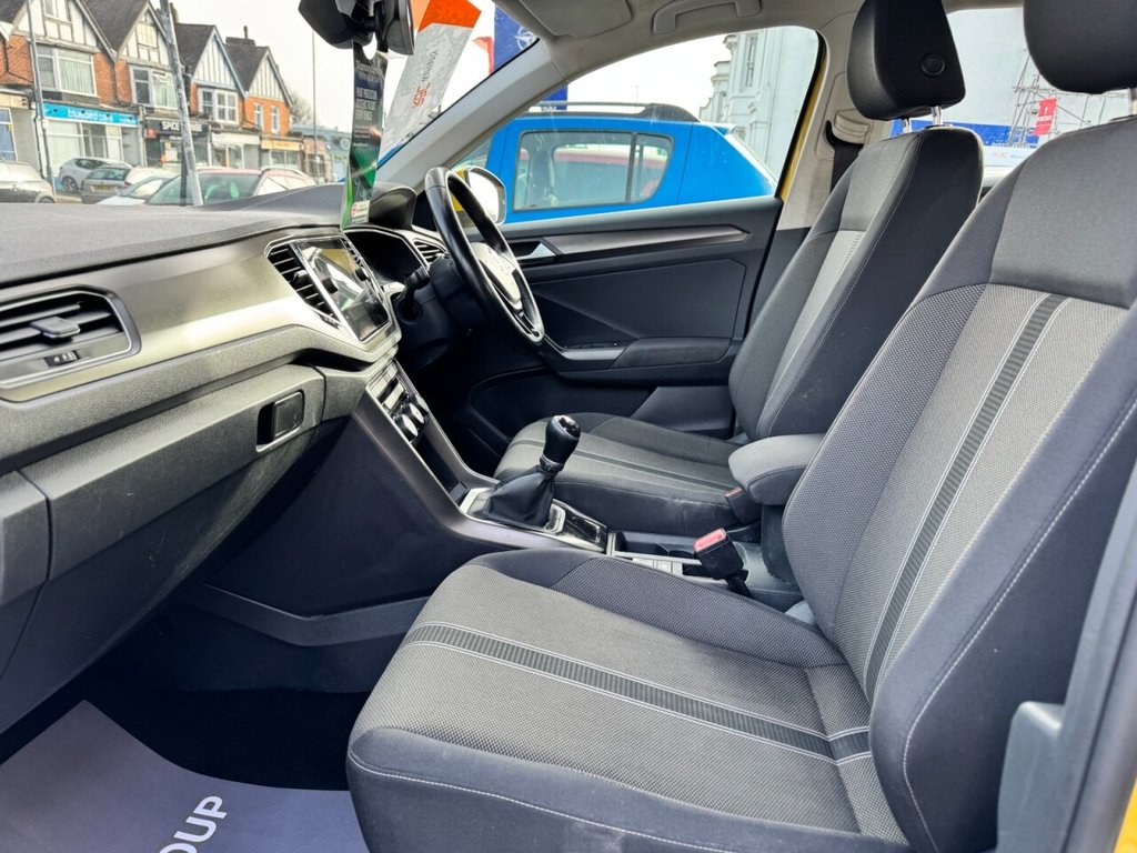 Used Volkswagen T-Roc 2018 for sale - 77792220: Photo 11