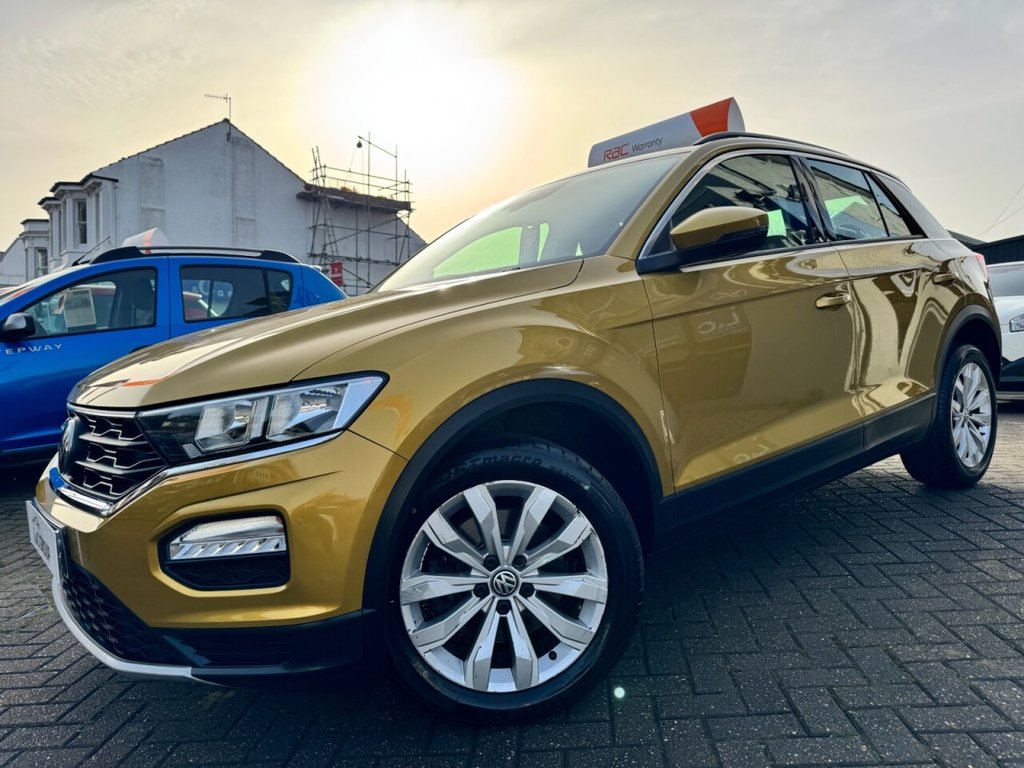 Used Volkswagen T-Roc 2018 for sale - 77792220: Photo 2