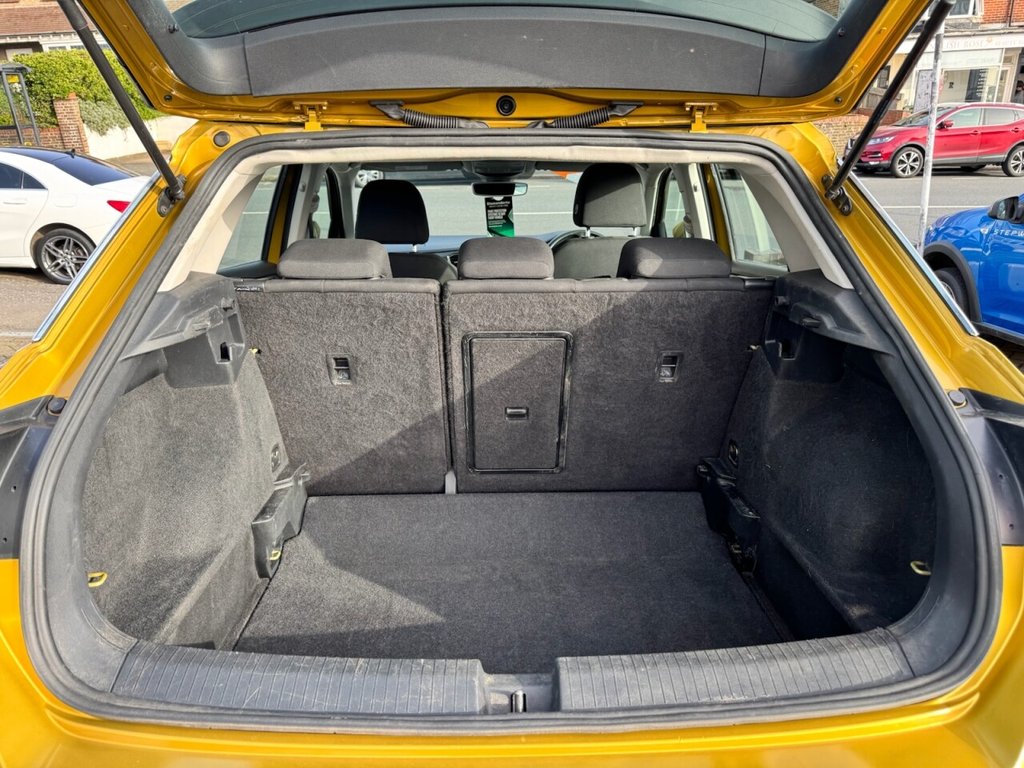 Used Volkswagen T-Roc 2018 for sale - 77792220: Photo 26