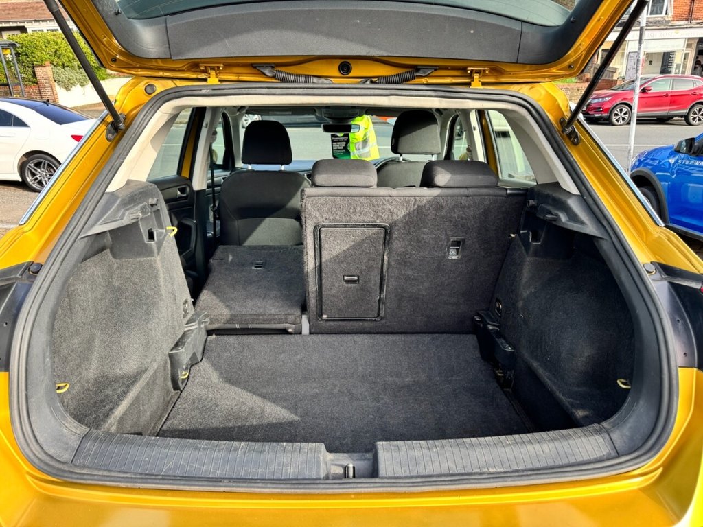 Used Volkswagen T-Roc 2018 for sale - 77792220: Photo 27