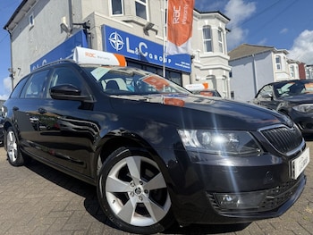 2017 (17) - 1.6 TDI 110 SE Sport 5dr
