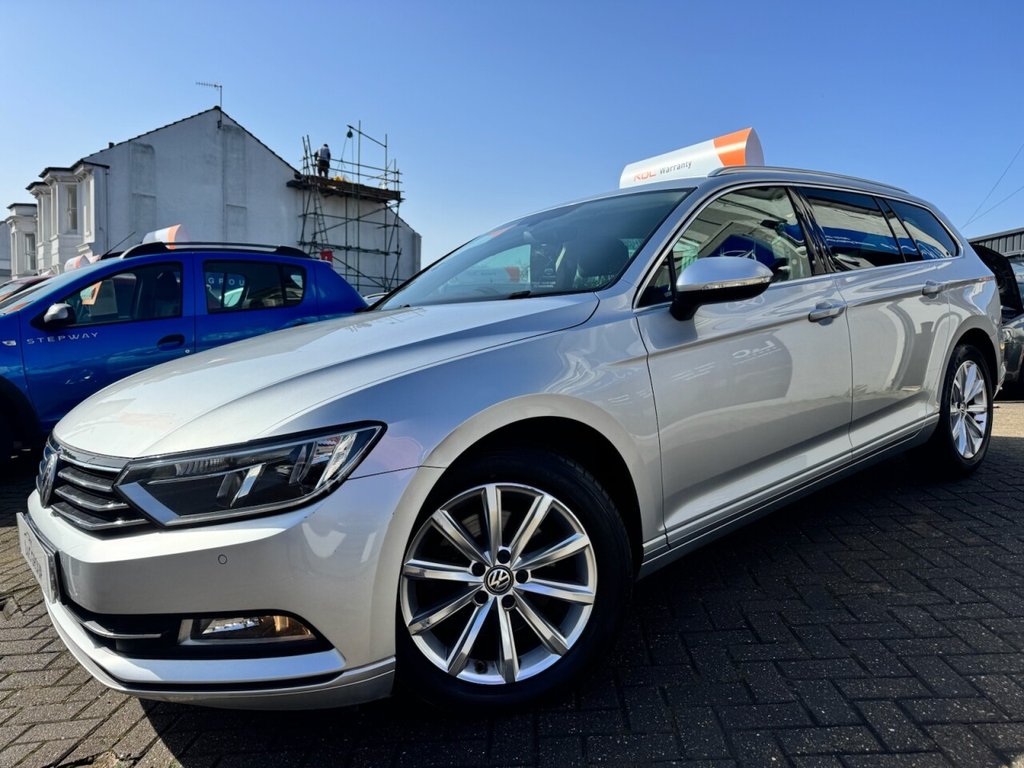 Used Volkswagen Passat 2018 for sale - 77792391: Photo 2