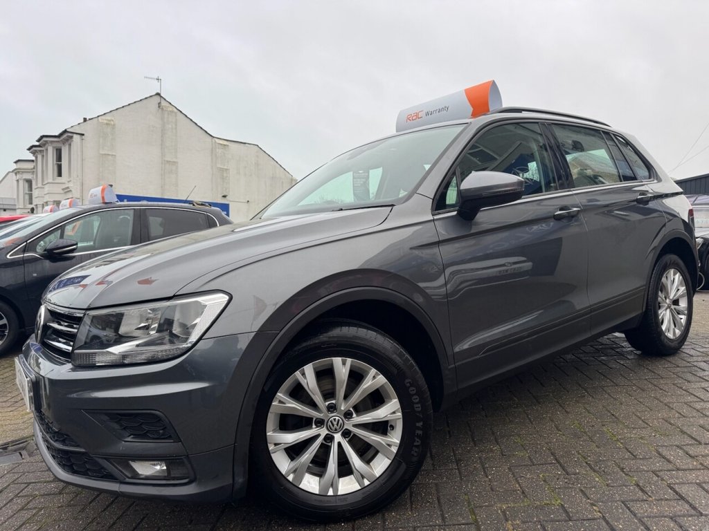 Used Volkswagen Tiguan 2018 for sale - 76820211: Photo 2
