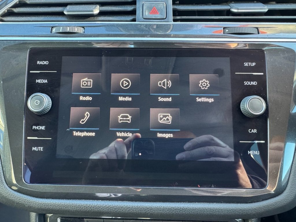 Used Volkswagen Tiguan 2018 for sale - 76820211: Photo 24