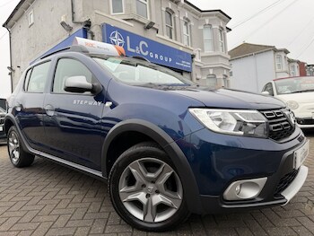 Used Dacia Sandero Stepway 2017 for sale - 78818528: Photo