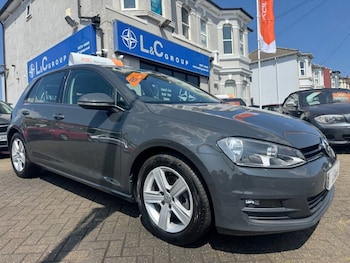 Used Volkswagen Golf 2015 for sale - 75619530: Photo