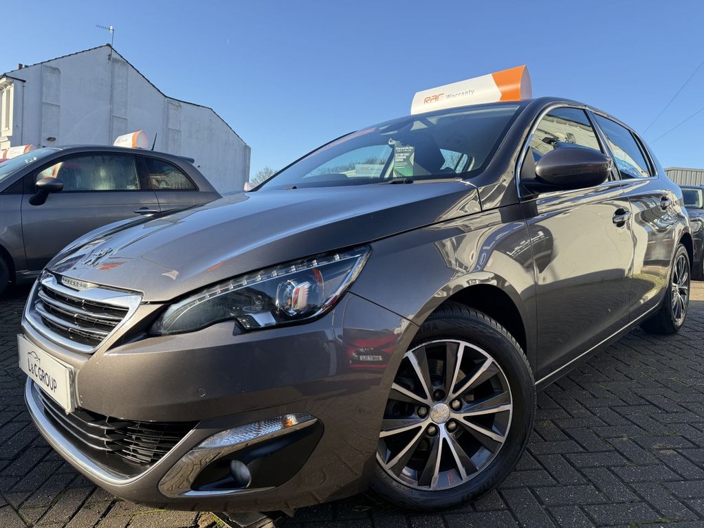Used Peugeot 308 2016 for sale - 76954021: Photo 2