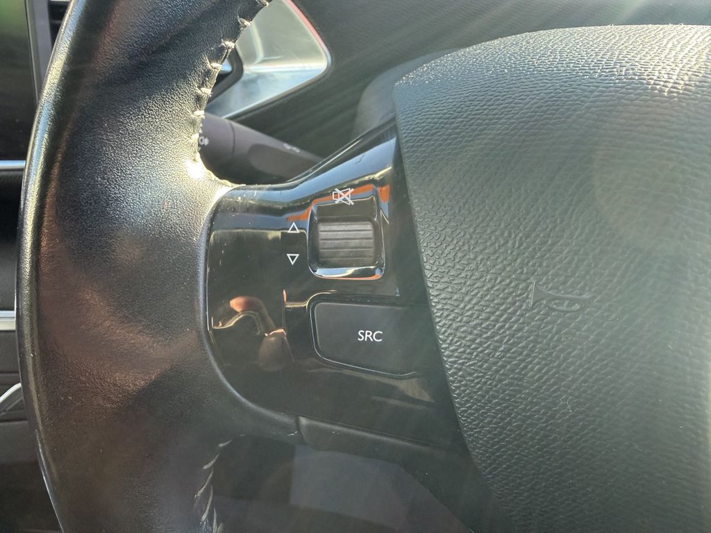 Used Peugeot 308 2016 for sale - 76954021: Photo 24