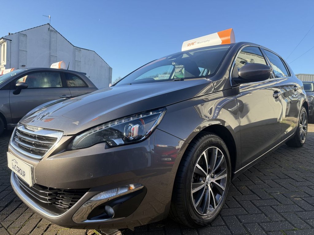 Used Peugeot 308 2016 for sale - 76954021: Photo 5
