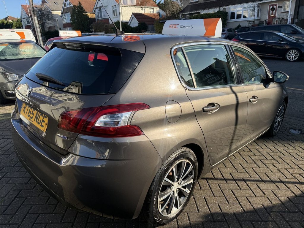 Used Peugeot 308 2016 for sale - 76954021: Photo 9