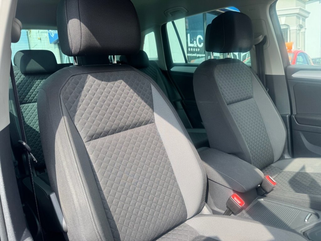 Used Volkswagen Tiguan 2018 for sale - 77995382: Photo 13