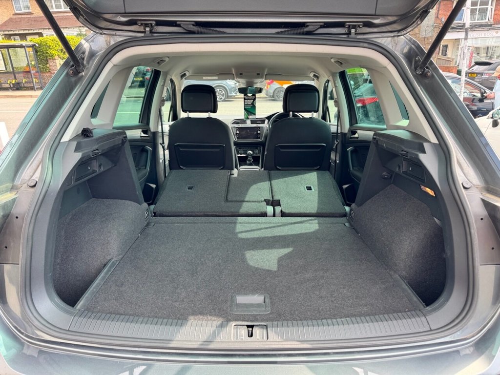 Used Volkswagen Tiguan 2018 for sale - 77995382: Photo 29