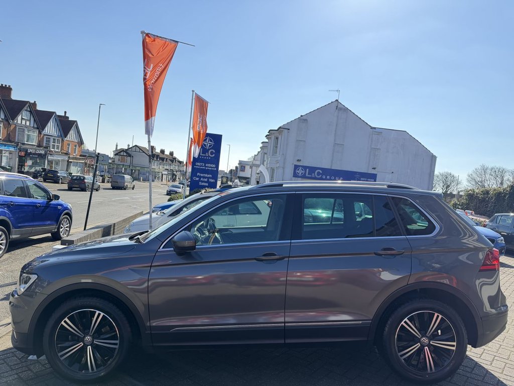 Used Volkswagen Tiguan 2018 for sale - 77995382: Photo 6