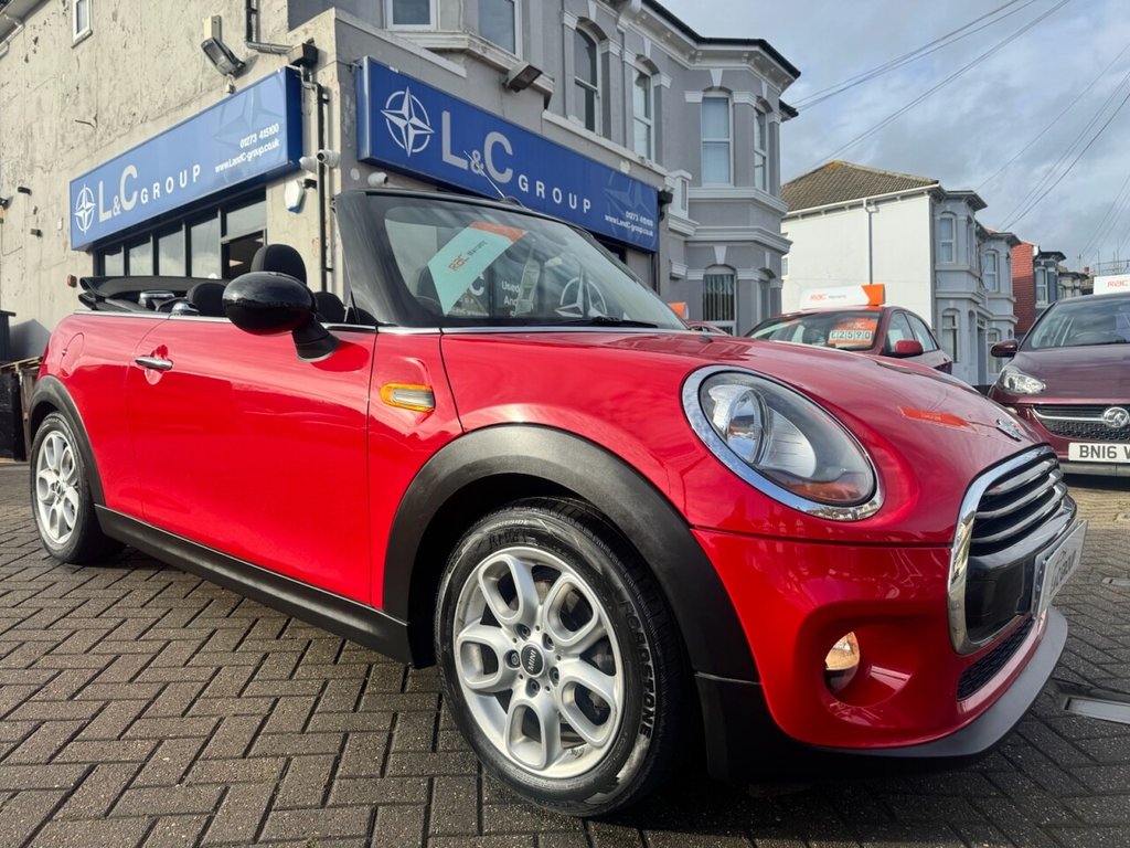Used MINI Convertible 2017 for sale - 77927287: Photo 4