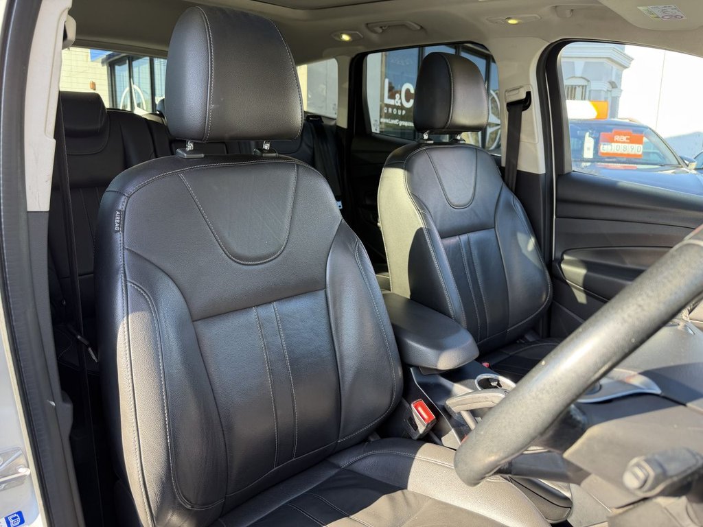 Used Ford Kuga 2015 for sale - 77673505: Photo 16