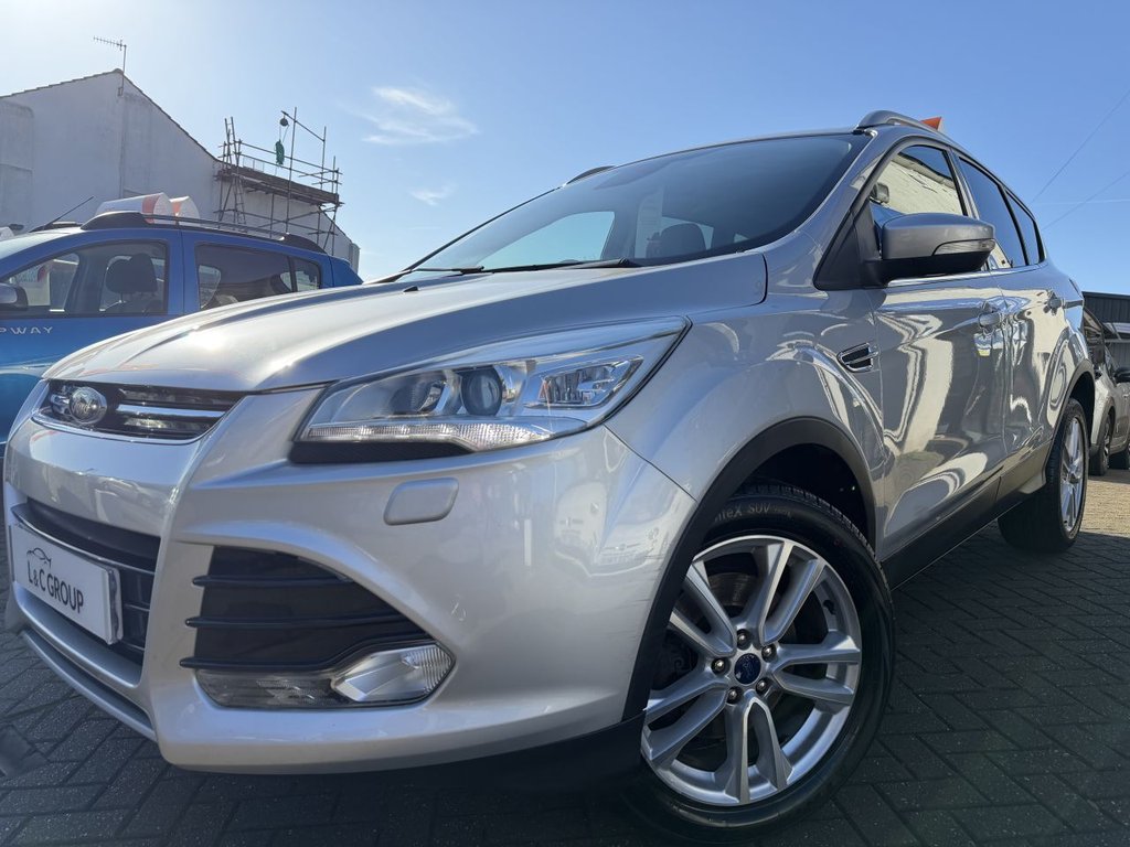 Used Ford Kuga 2015 for sale - 77673505: Photo 2