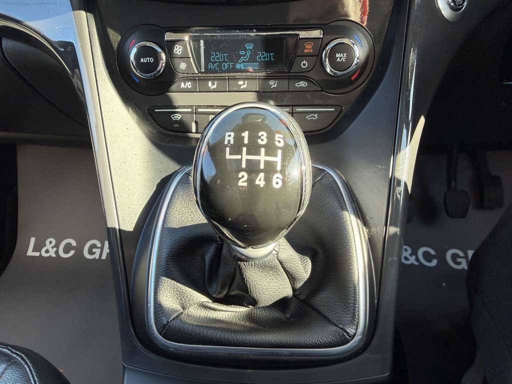 Used Ford Kuga 2015 for sale - 77673505: Photo 29