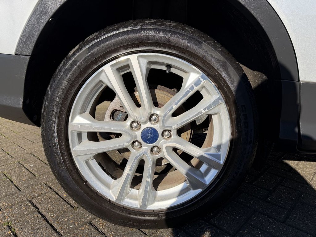 Used Ford Kuga 2015 for sale - 77673505: Photo 38