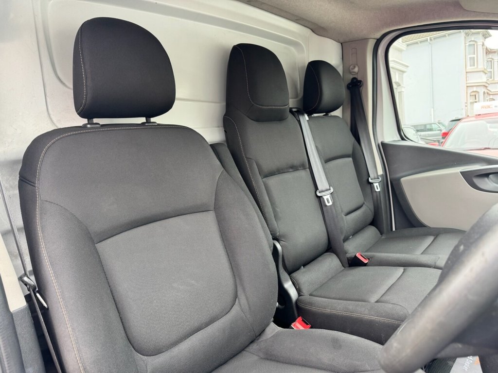 Used Renault Trafic 2015 for sale - 77810000: Photo 16