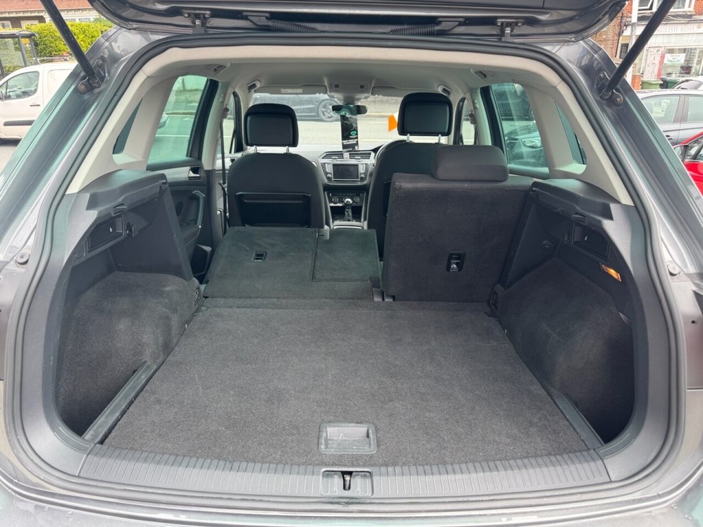 Used Volkswagen Tiguan 2016 for sale - 76202807: Photo 25