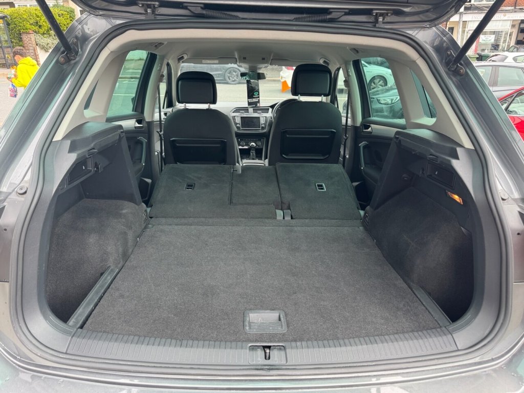 Used Volkswagen Tiguan 2016 for sale - 76202807: Photo 26