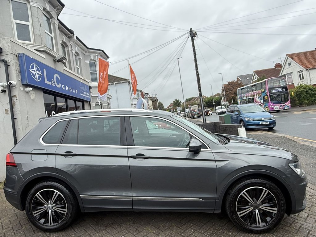 Used Volkswagen Tiguan 2016 for sale - 76202807: Photo 9