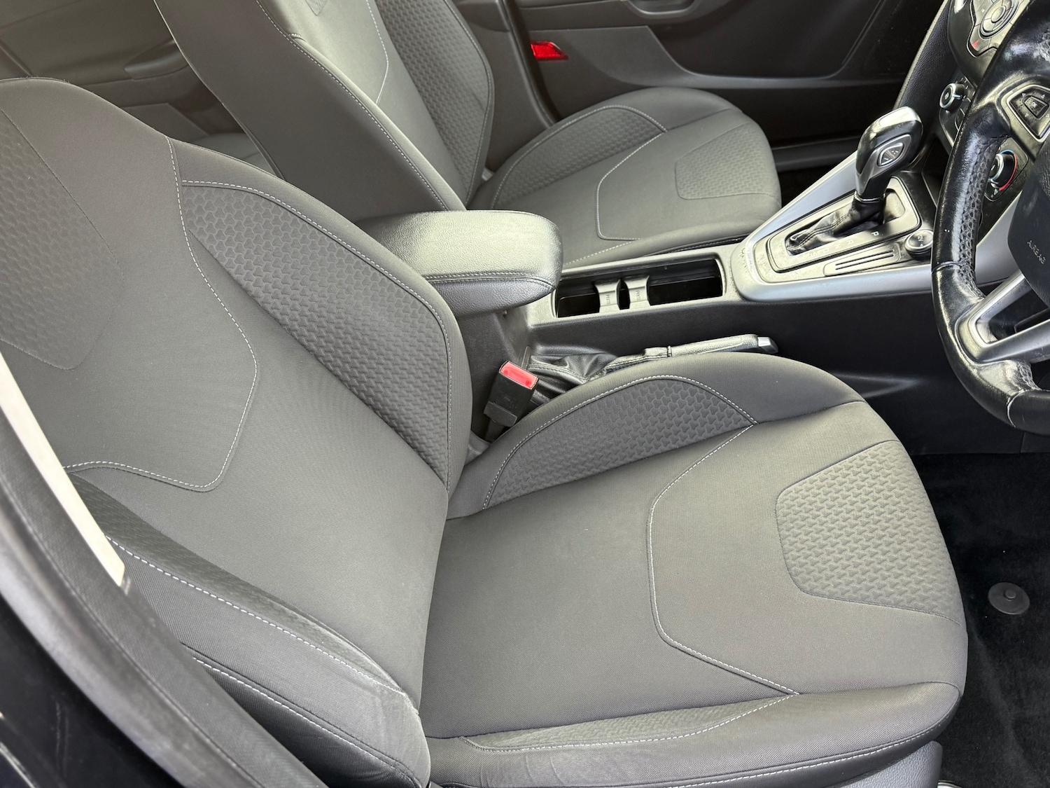 Used Ford Focus 2015 for sale - 76355367: Photo 30