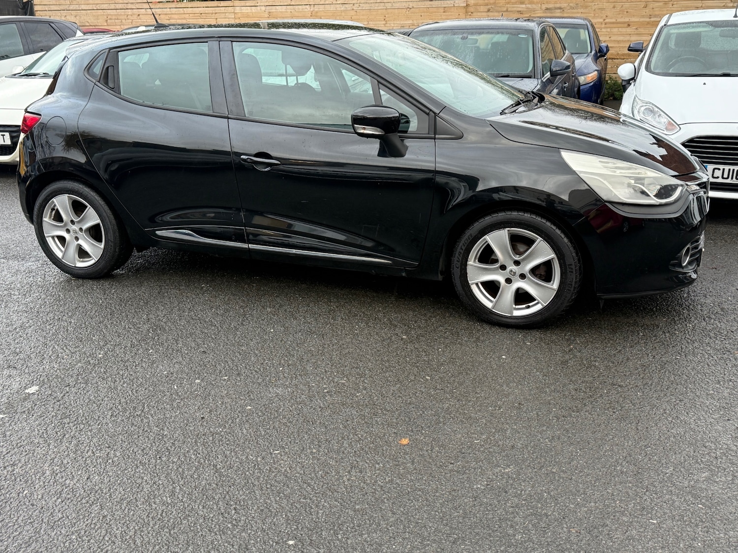 Used Renault Clio 2014 for sale - 76427837: Photo 15