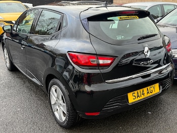 Used Renault Clio 2014 for sale - 76427837: Photo