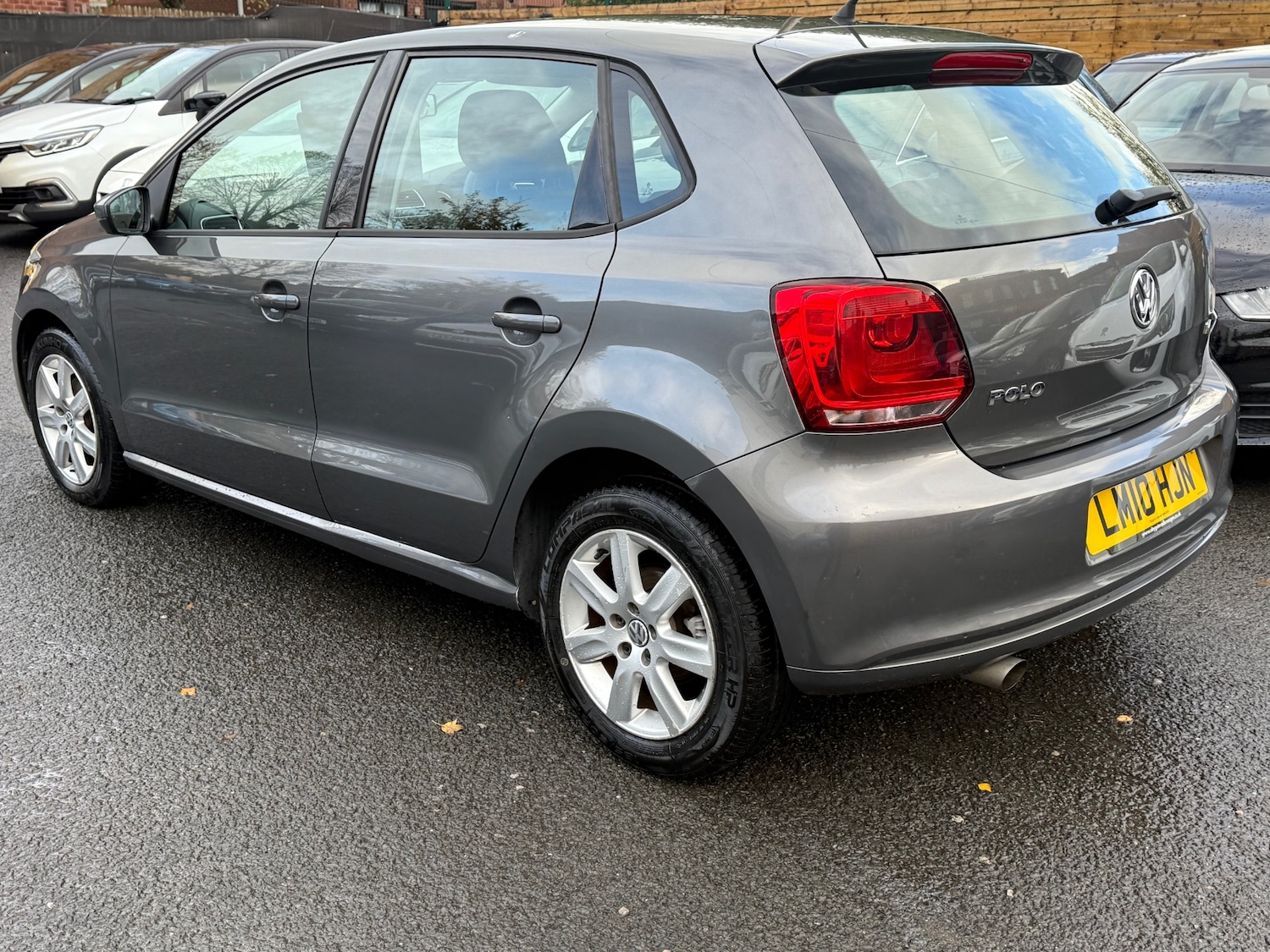 Used Volkswagen Polo 2010 for sale - 76382687: Photo 12