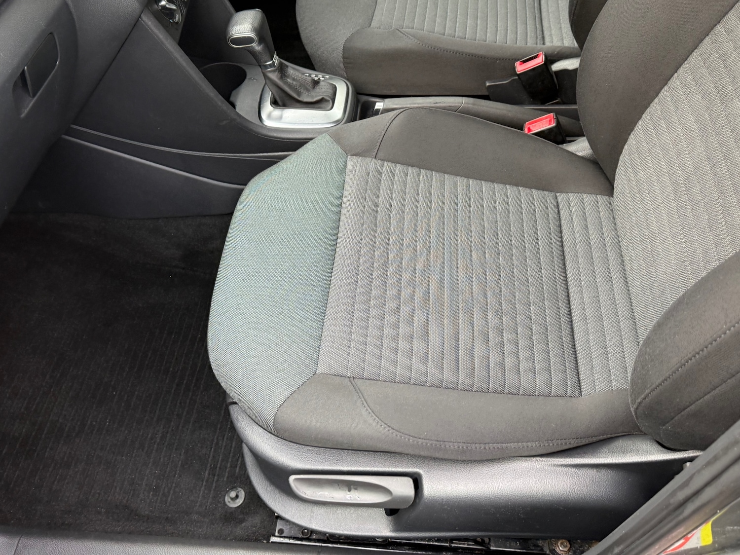 Used Volkswagen Polo 2010 for sale - 76382687: Photo 26