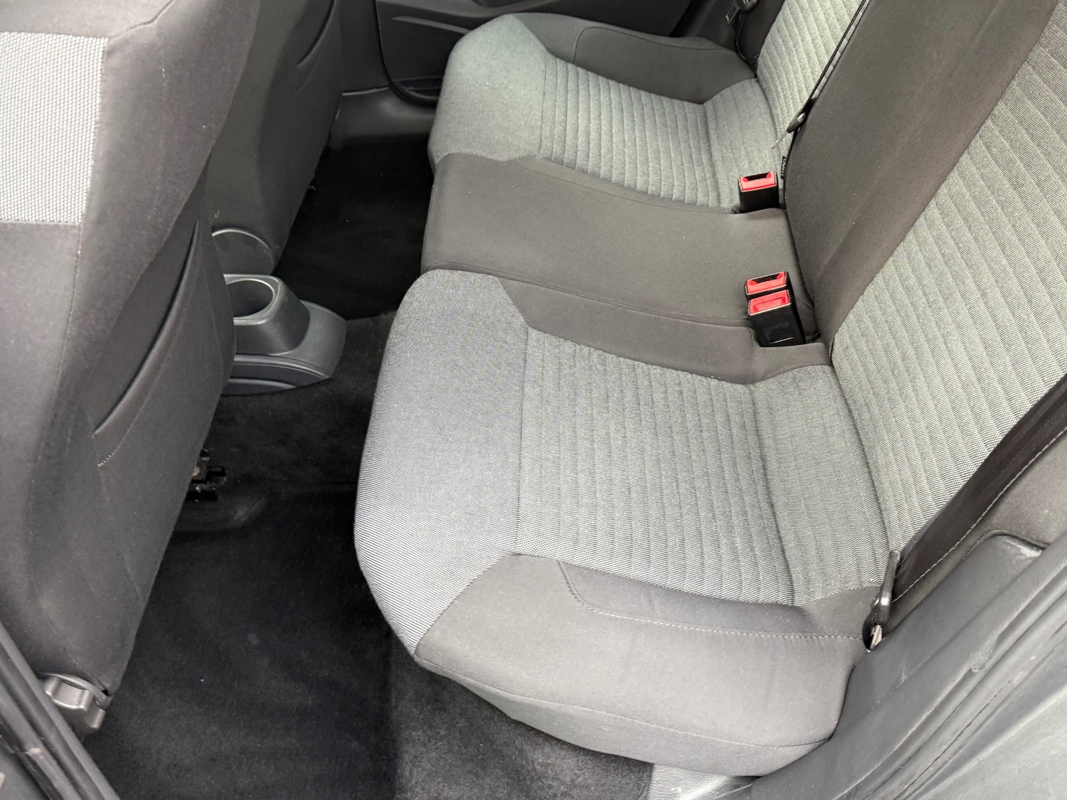 Used Volkswagen Polo 2010 for sale - 76382687: Photo 32